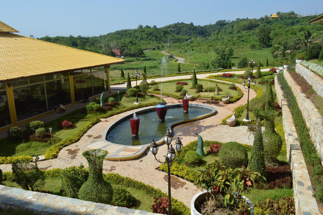 The M Bokeo Hotel Huay Xai Eksteriør billede