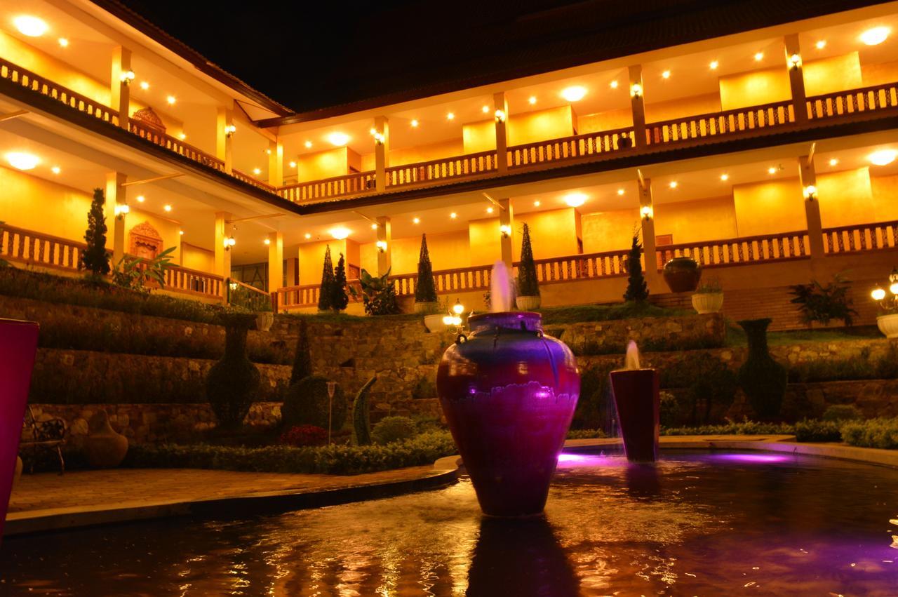 The M Bokeo Hotel Huay Xai Eksteriør billede